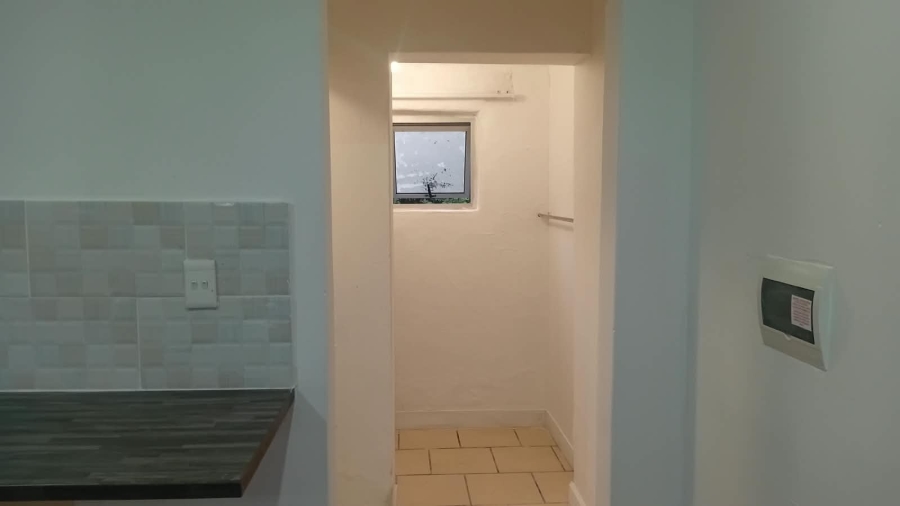 To Let 1 Bedroom Property for Rent in Gonubie Eastern Cape